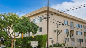 Apartment Building in Los Angeles