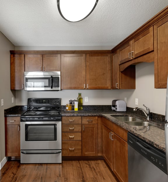 Modern Kitchen at Valley Pond, Apple Valley, MN, 55124