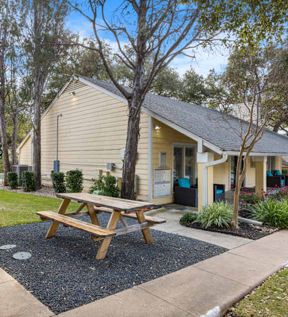 Community Clubhouse at The Royce at 8100, Austin