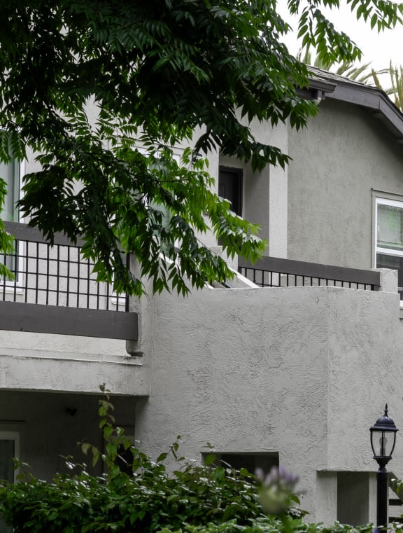 Exterior View of Apartments at Canyon Club Apartments