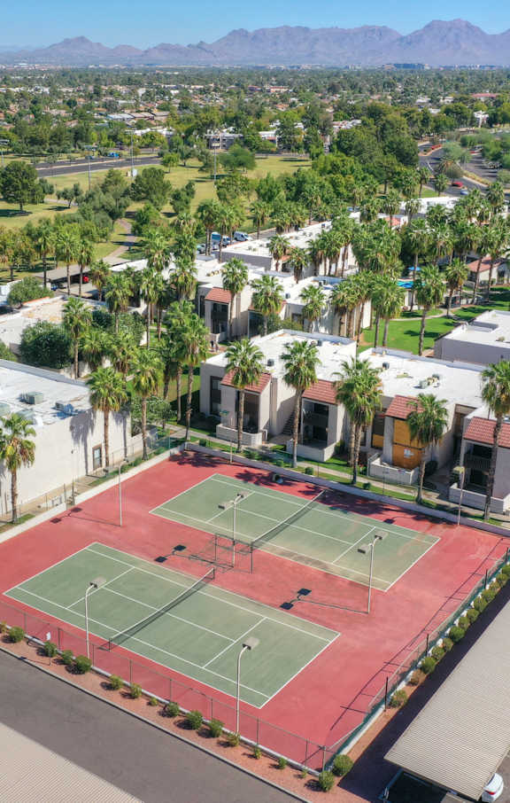 Aerial view at Townhomes on the Park Apartments in Phoenix AZ Nov 2020 (4)