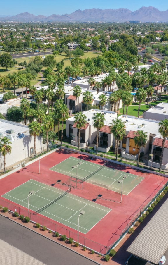 Aerial view at Townhomes on the Park Apartments in Phoenix AZ Nov 2020 (4)