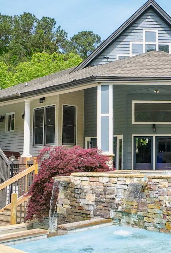 Hot Tub at University Ridge Apartments, Durham, NC, 27707