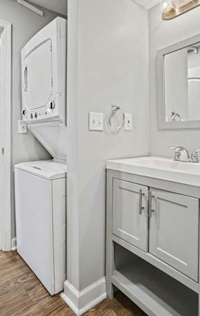 Laundry Service Area at Cimarron Apartments, Independence, 64052