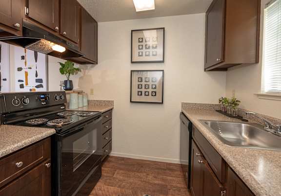 Modern Kitchen at Pepperwood Apartments, Roseville, California