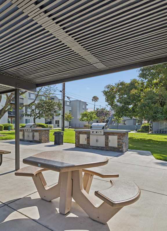 Community Grill Stations at Oak Park Apartments, Monrovia, CA