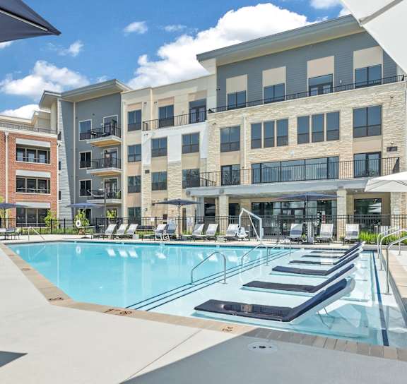 Pool at Luxe 360 on Centerpointe Apartments, Midlothian, VA