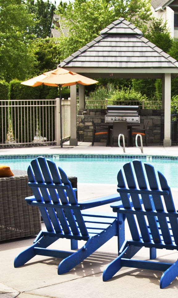 Grandridge Place Apartments Kennewick Washington Pool Area and Chairs