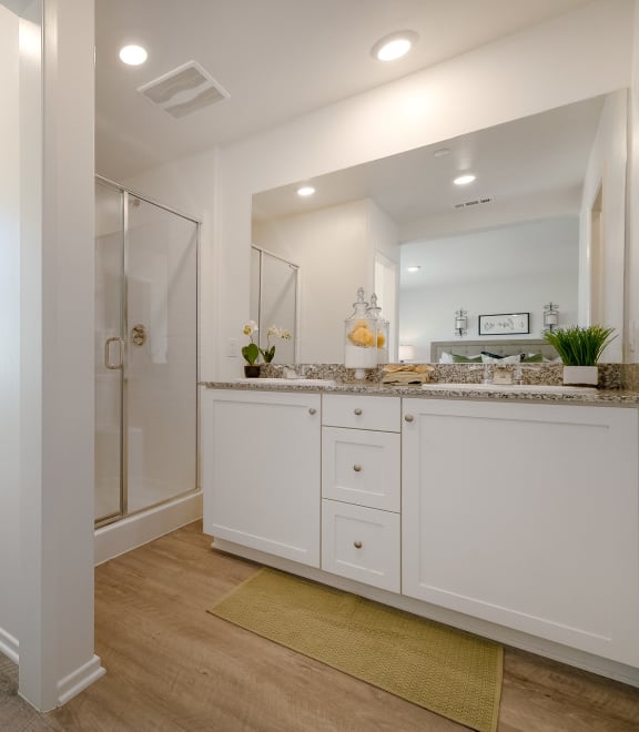 Starling Place Model Bathroom