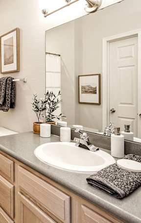 Spacious Bathrooms at Autumn Grove Apartments, Nebraska, 68135