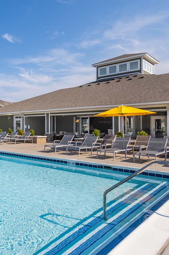 Sparkling Pool at Sage Springs, Elizabethtown, 42701