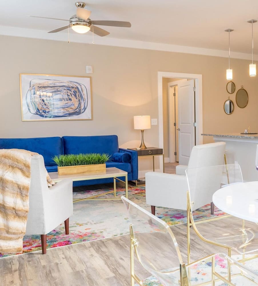 Foxwood Apartments 1 of 12