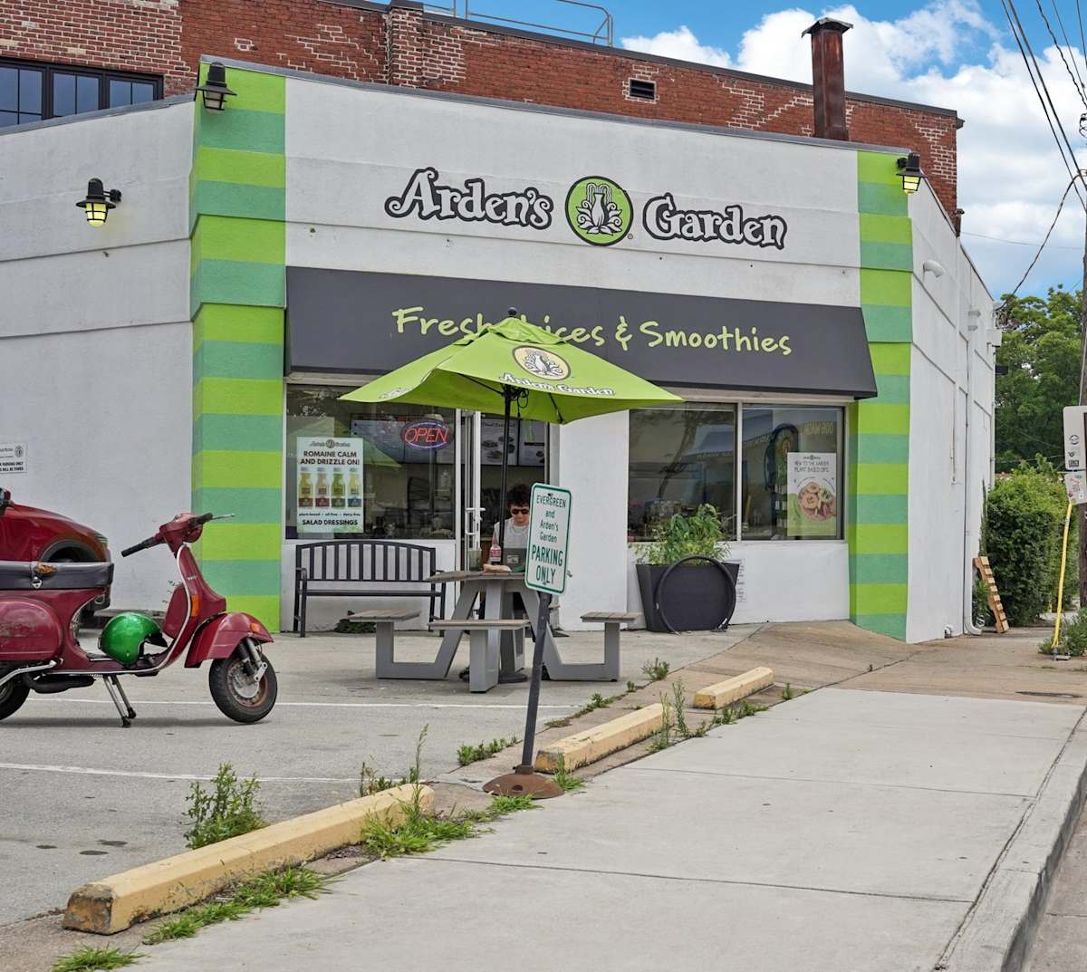 The Kirkwood Apartments community photo 92-web-or-mls-howard st se-0706-957 - Atlanta, GA