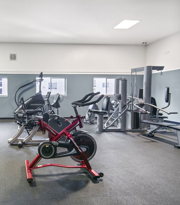 Riverwood fitness center equipment