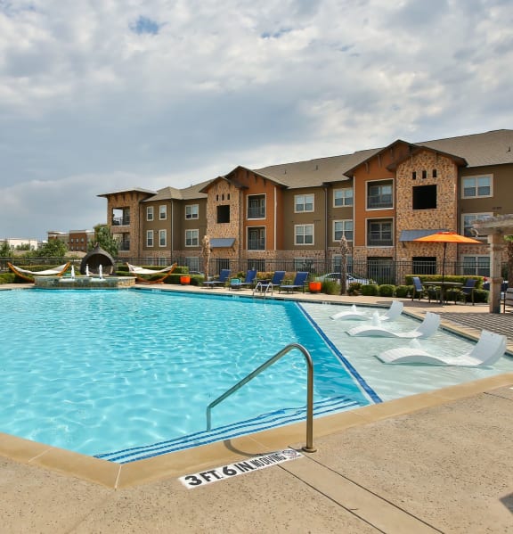 Pool at The Legend, Texas