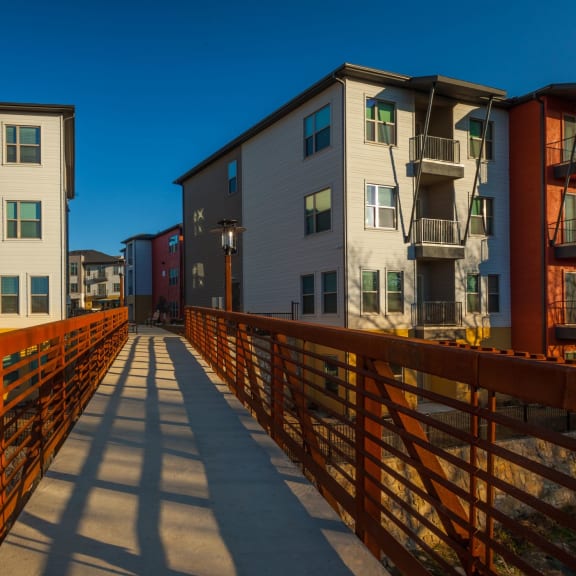 Luxury Apartments North Dallas Infinity on the Point