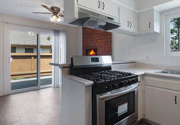 Fully Equipped Kitchen at Kenyon Pointe, Tustin, CA