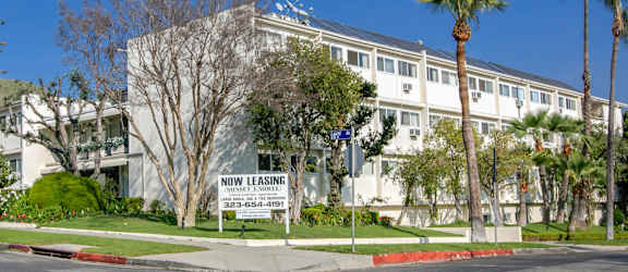Apartment Building in Los Angeles
