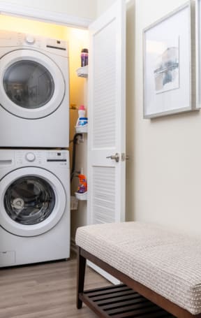 Washer Dryer In Unit at Sunstone Place, Riverside, CA, 92505