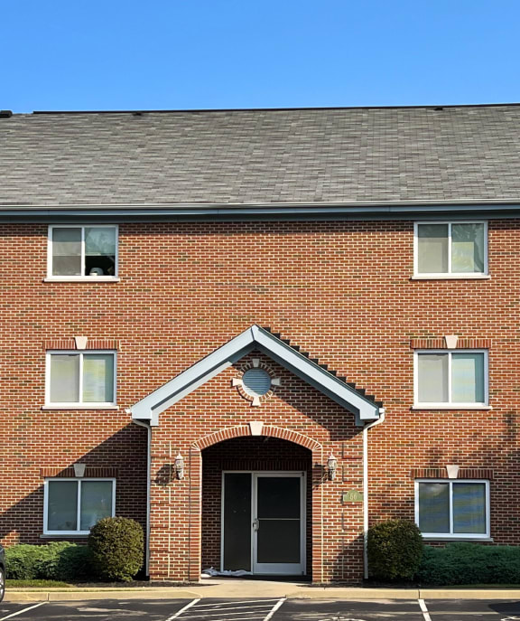 the preserve at ballantyne commons apartment living room  at Walton Ridge Apartments, Walton, 41094