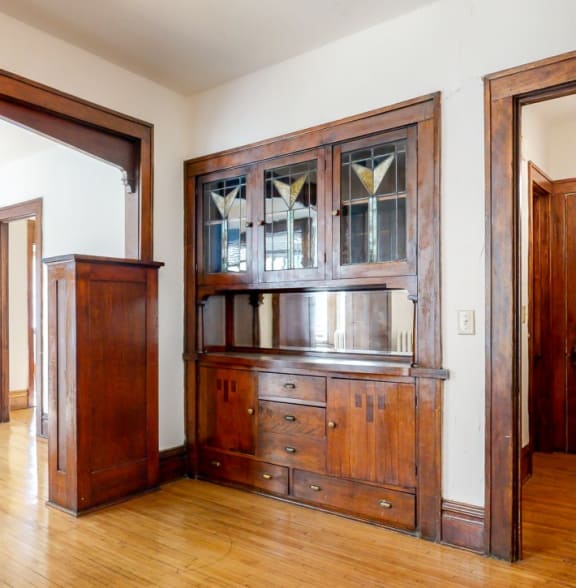 additional photo for property listing at stately home in the wainscott woods 508 sag