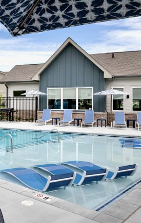Pool at Sandstone Villas Apartments, Nebraska