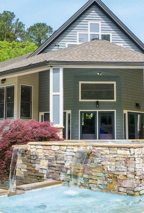 Hot Tub at University Ridge Apartments, Durham, NC, 27707