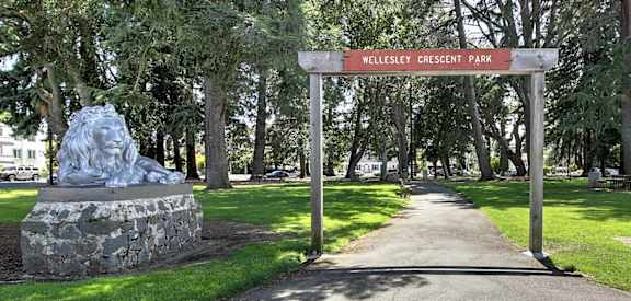 Beautiful entrance view at Wellesley Crescent, Redwood City, 94062