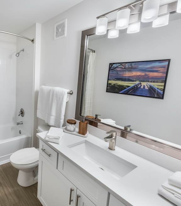 Full Bathroom At The Dawson Cartersville in Cartersville, GA, 30121
