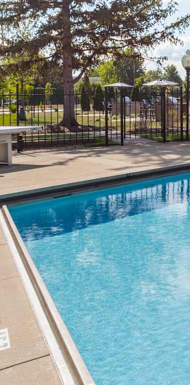Outdoor swimming pool at fifty9 Grove Apartments, Naperville