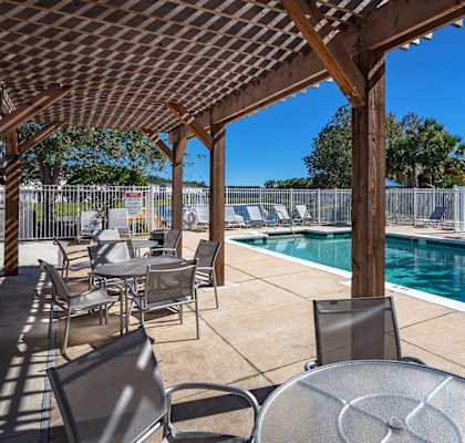Landon Trace_Outdoor Pool Patio